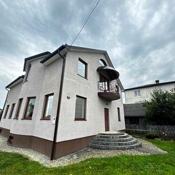 Готовий будинок з ремонтом Івано Франківську О