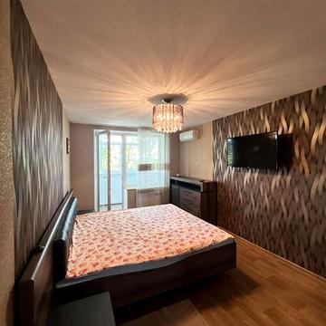 Продаж 3к Квартира Баварський провулок