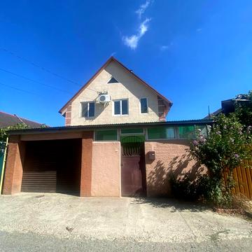 Грузинська вул., 3а