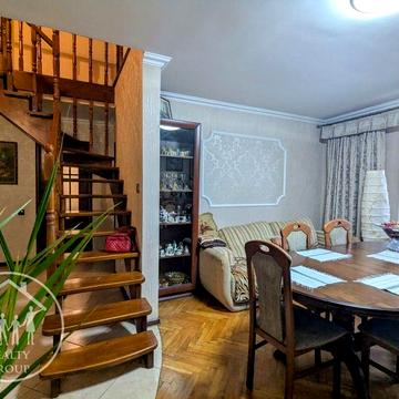 Продаж 3-кімнатної квартири в цегляному будинку Сихів А7