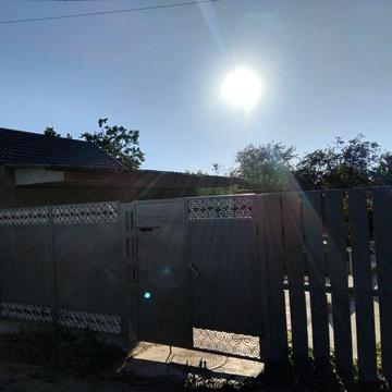 Сдам пол дома возле большой таврии