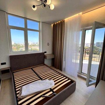 Продам 3- х ком В Кадоре на Краснова с кап ремонтом