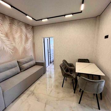 Продам 3- х ком В Кадоре на Краснова с кап ремонтом