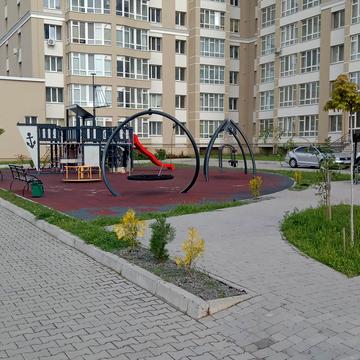Зарічанська вул., 3/3-А