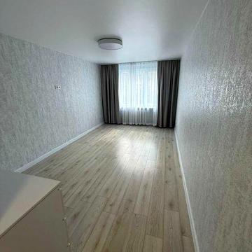 Хороша 2кімнатна, Виставка, Супер локація!