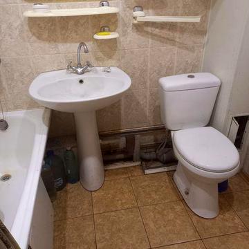 Продам 2хк кв-ру Покровский(Коммунар),Парус
