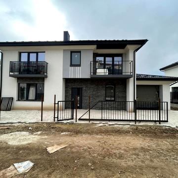 Потічна вул.