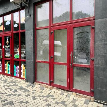 вул. Європейська, 3