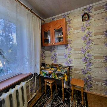 Продам 1 комн.кв. Сеченова /4 этаж из 9/ заходи живи !