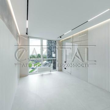 Причальна вул., 14