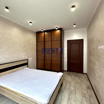 Львівська вул., 17