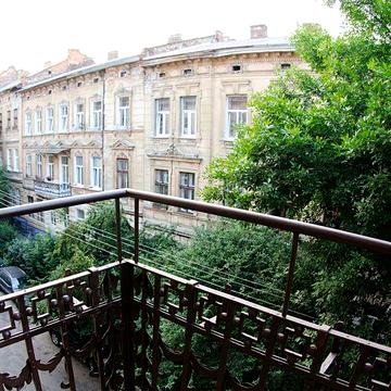 Продаж 1 кім квартирі 5 хв до Оперного театру ЖК Немає