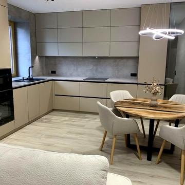 Продаж 3к квартири в новому ЖК , Новий Дизайнерський ремонт.