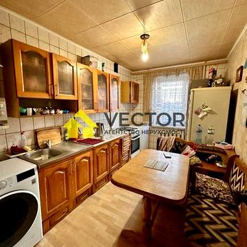 Трикімнатна квартира у продажу! Цегла, 68 м2, велика лоджія! ТОРГ