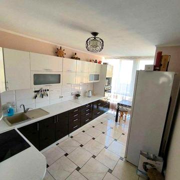 Простора 3-кімнатна квартира в Центрі міста! 29563