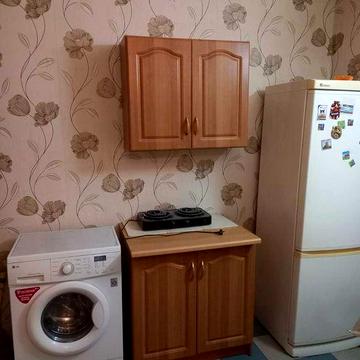 Подам комунальну квартиру в Лузановці