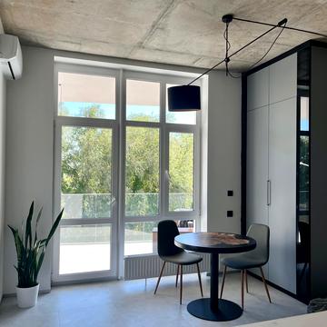 Дубищанська вул., 8