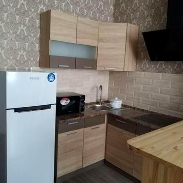 Сахарова/Бочарова, квартира в новом доме на 1эт. Охрана