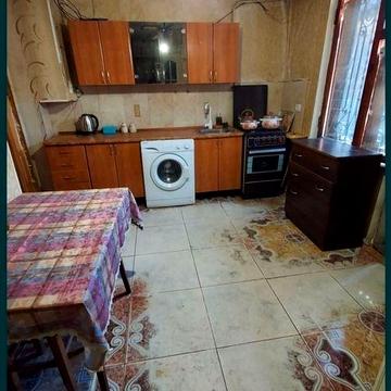 Продаю 2ком.квартиру в Центре,с гаражом