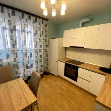 Здається від власника 1-кімнатна квартира на Шевченка.