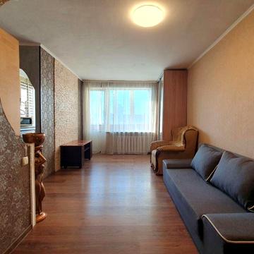 1к, Березняківська 16Б, цегла, з ремонтом, озеро Тельбін