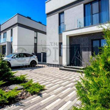 Виноградна вул., 2