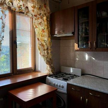 Сдается 1- комнатная  квартира