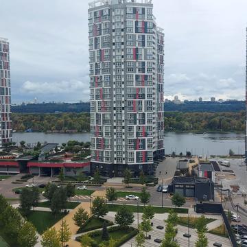 Микільсько-Слобідська вул., 10