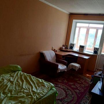 Продам 2-кімнатну квартиру по вул. Нізгурецькій