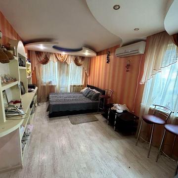 Оренда 2к квартири по вул.А.Корольова 3б
