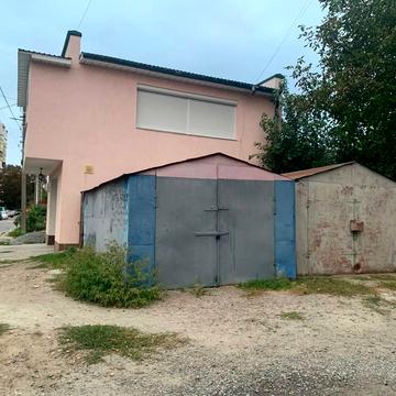 Гетьмана Сагайдачного вул., 58