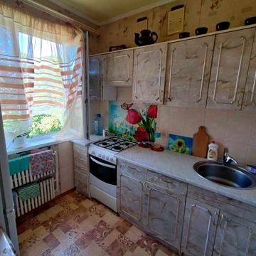 Продам 2-комнатную квартиру на Салтовке 606 м/р Класс