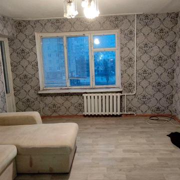Продам 2-кімнатну чешку на 7-му Зарічному!