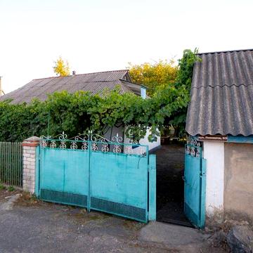 Продам два будинку у місті Гайворон.