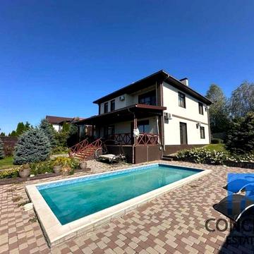 Продам дом с бассейном в Новоалександровке. Кристальный!