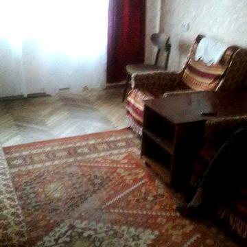 Сдам двухкомнатную квартиру на Виноградаре долгосрочно