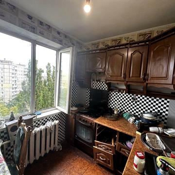 Продаж 2-К кімнатної квартири 45м2 вул. Василя Порика 15