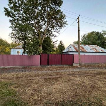 Продаж в затишному, тихому  місці  с.Кинашів