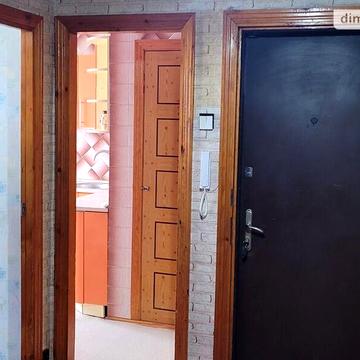 Довгострокова оренда 3к Квартира Лялі Ратушної вулиця