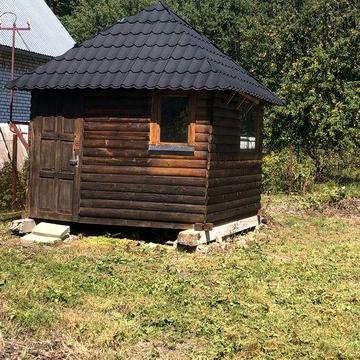 Земельна ділянка, дачний будинок, дача