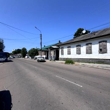 Дмитрівська вул., 7