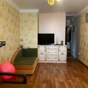 Продаж 3 кімнатної квартири в Центрі ц