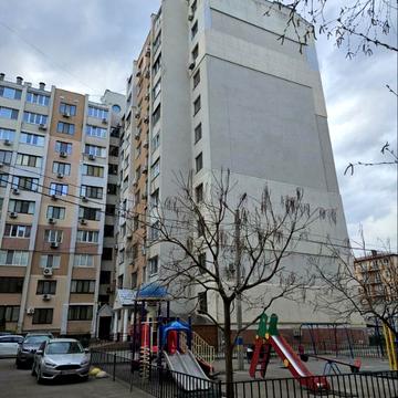 Щоглова вул., 17
