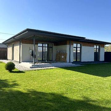 Продам дом с ремонтом Новоалександровка  "Light Hause"