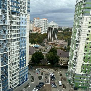 Продаж 2к Квартира Лесі Українки проспект ЖК Четыре сезона