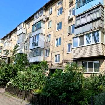 Продається житлова 3-кімнатна квартира по вул. Гулі Корольової