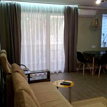 По сертифікату,постанові продам Центр 2 х кімнатну квартиру