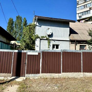 Продаж частини будинку! Центр міста, Набережна