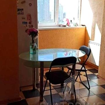 3- к квартира Романа Мстиславича 18 (Жмаченко)  Дніпровський Дарниця