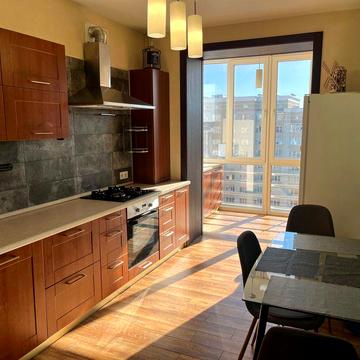 Продаж 2к квартири Озерна новобудова ремонт меблі ЖК Чайка